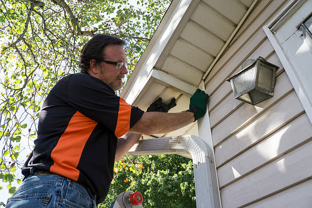 Siding Removal and Disposal in Temple Hills, MD